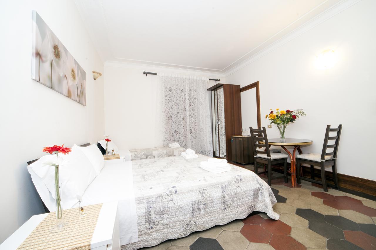 Ariana Luxury Guest House 로마 외부 사진